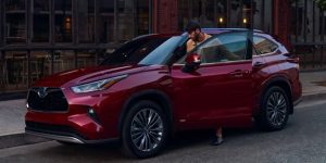 2024 Toyota Highlander Hybrid Exterior Baltimore, MD