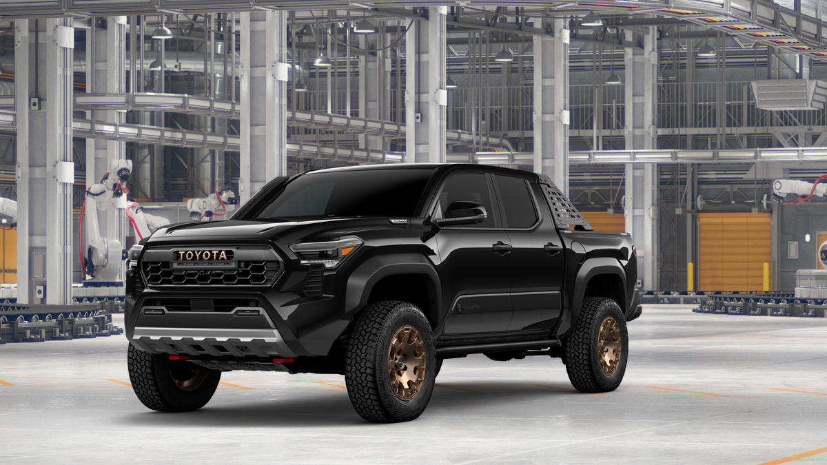 2026 Toyota Tacoma i-FORCE MAX Trailhunter