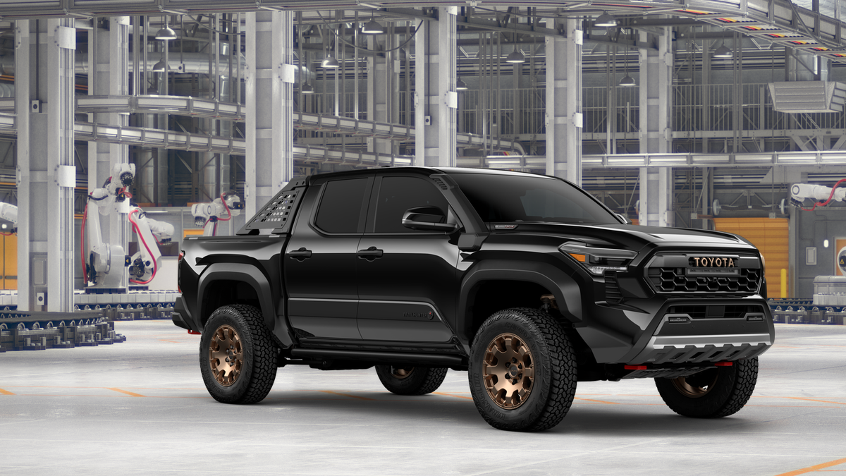 2026 Toyota Tacoma i-FORCE MAX Trailhunter