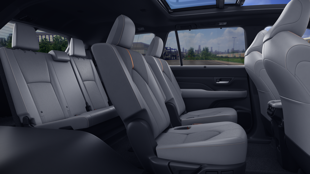 2026 Toyota Grand Highlander Hybrid Hybrid MAX Platinum