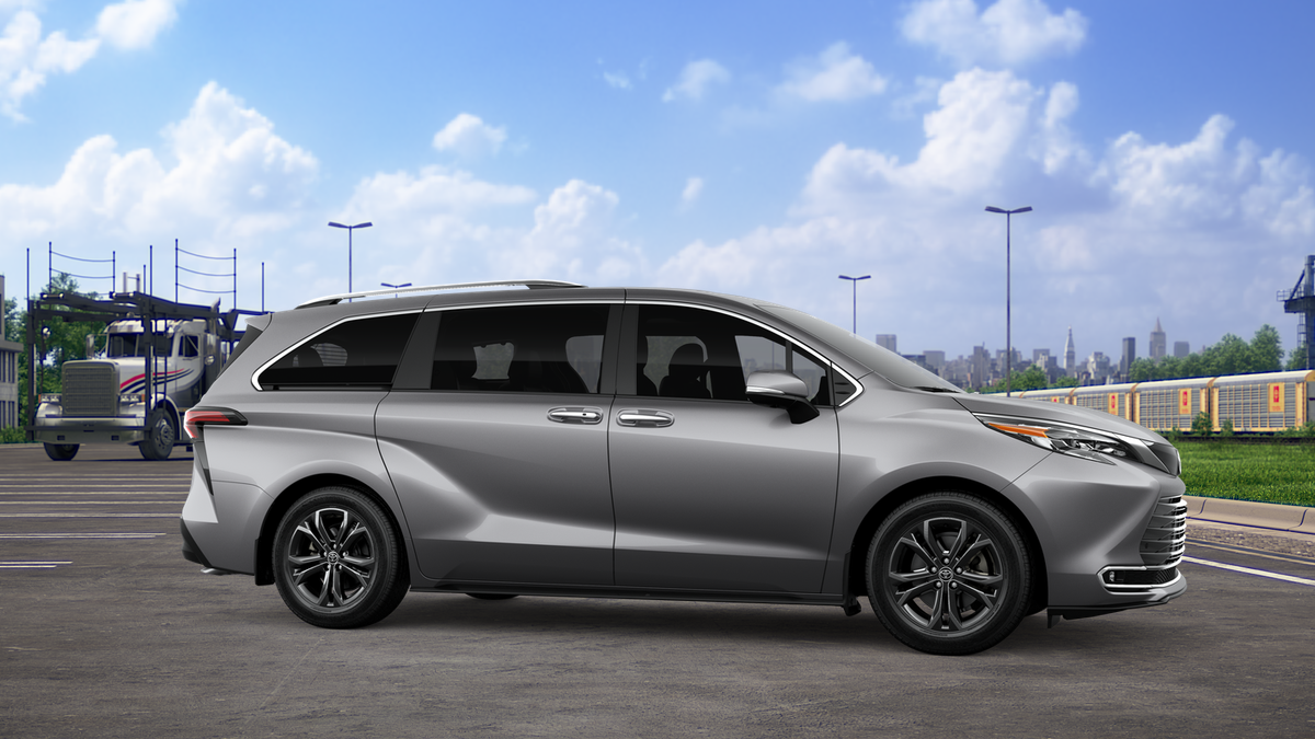 2026 Toyota Sienna Platinum