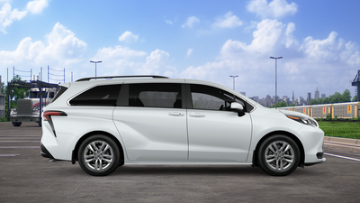 2026 Toyota Sienna XLE