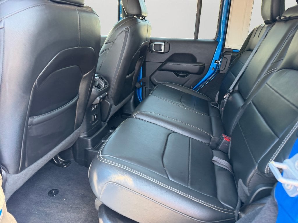 2023 Jeep Wrangler Sahara 4xe w/Conv Hard Top