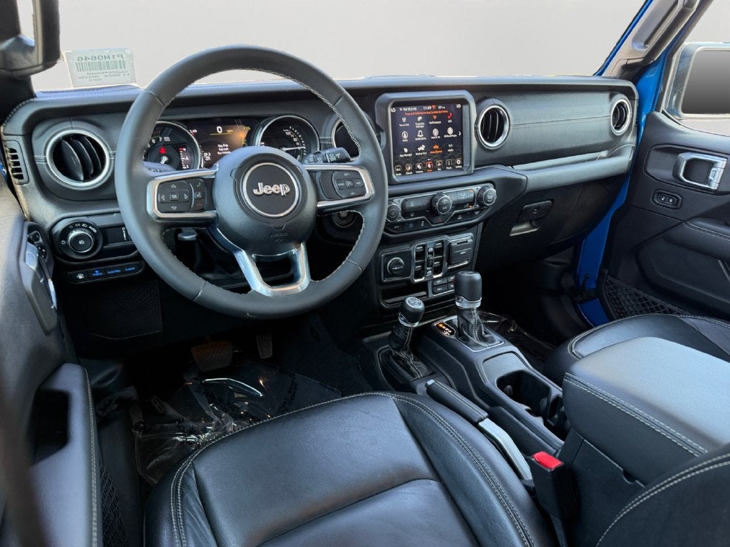 2023 Jeep Wrangler Sahara 4xe w/Conv Hard Top