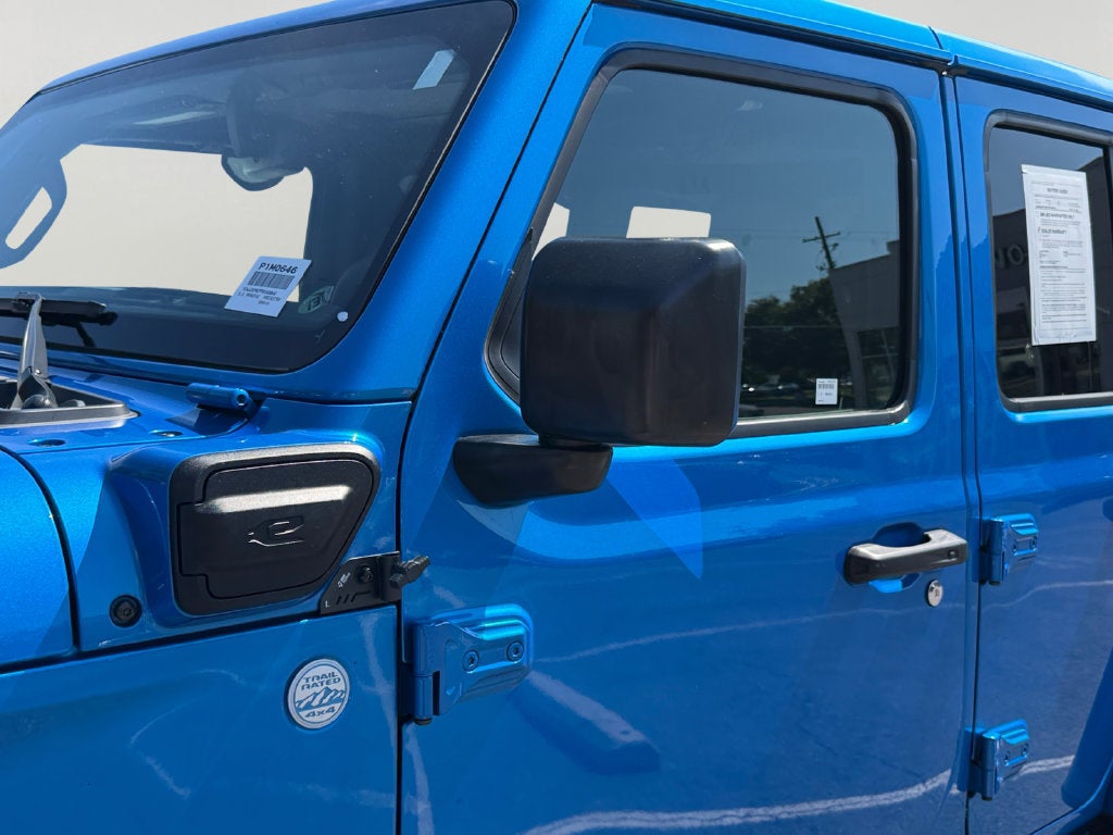 2023 Jeep Wrangler Sahara 4xe w/Conv Hard Top