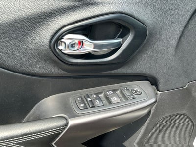 2020 Jeep Cherokee Latitude Plus POWER & HEATED DOOR MIRRORS / COST EFFECTIVE