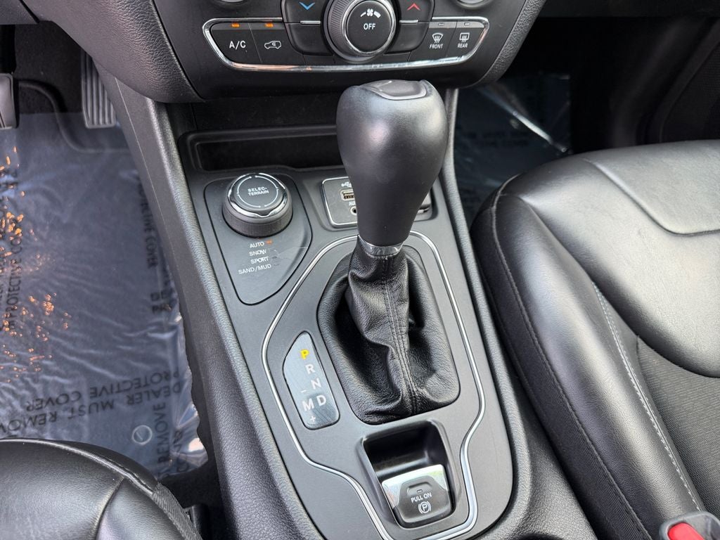 2020 Jeep Cherokee Latitude Plus POWER & HEATED DOOR MIRRORS