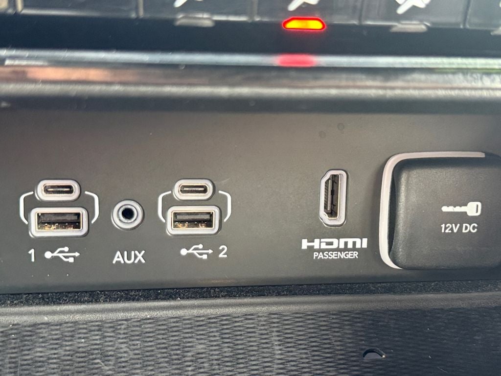 2022 Jeep Grand Cherokee Summit