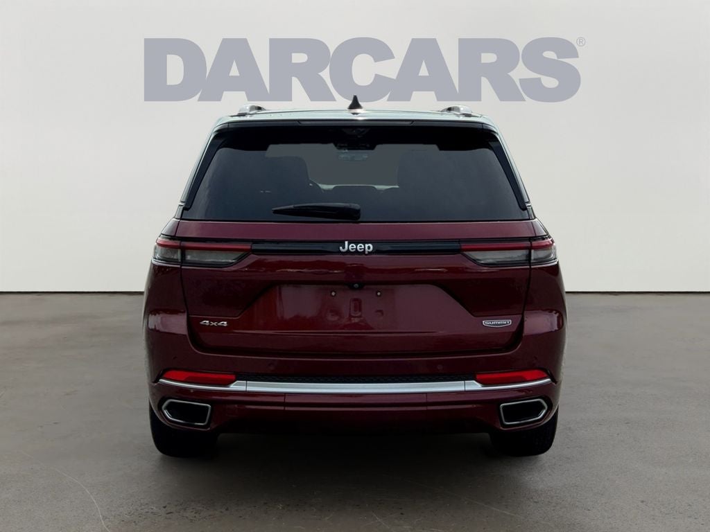 2022 Jeep Grand Cherokee Summit
