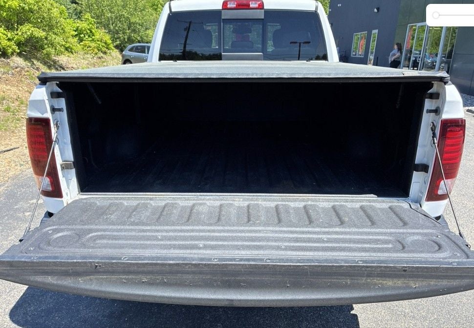 2021 RAM 1500 Classic Warlock 1 OWNER / CLEAN CARFAX