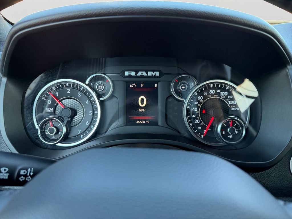 2023 RAM 1500 Big Horn/Lone Star 1 OWNER / NO ACCIDENTS