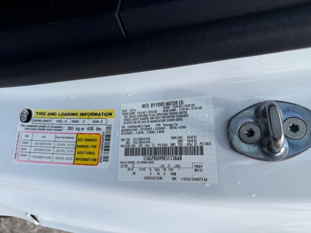 2024 Ford Mustang EcoBoost Premium CLEAN CARFAX
