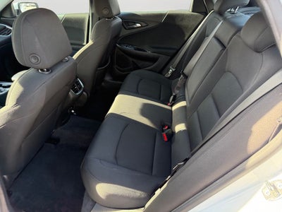 2024 Chevrolet Malibu LT 1 OWNER / CLEAN CARFAX