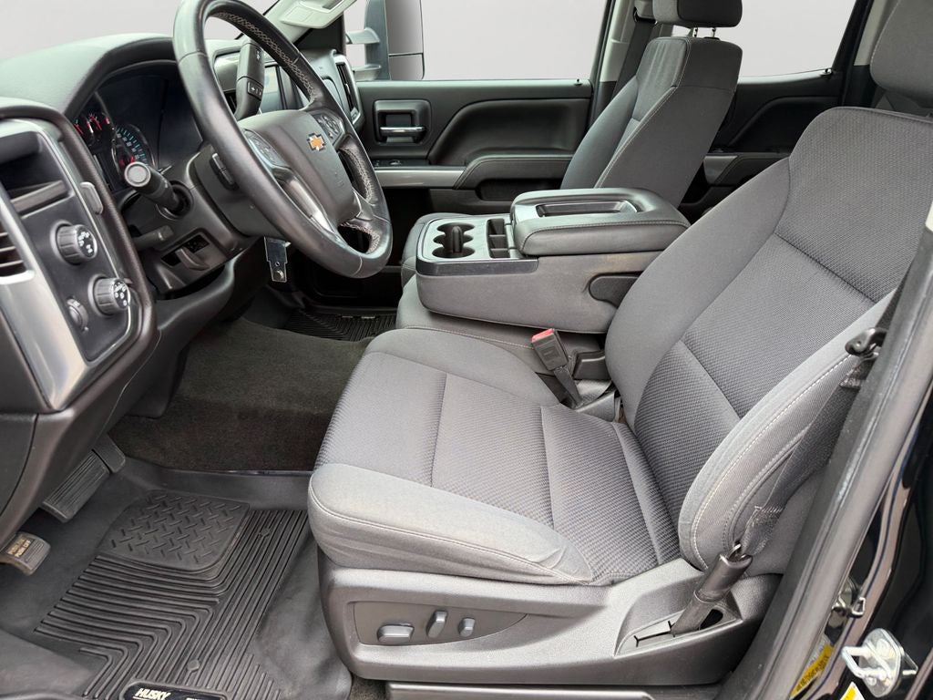 2018 Chevrolet Silverado 1500 LT LT1