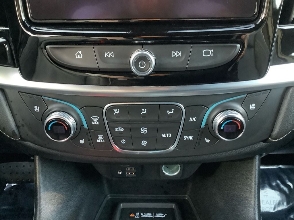 2022 Chevrolet Traverse Premier