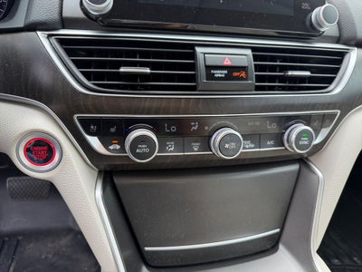 2019 Honda Accord Touring 2.0T CLEAN CARFAX 1 OWNER