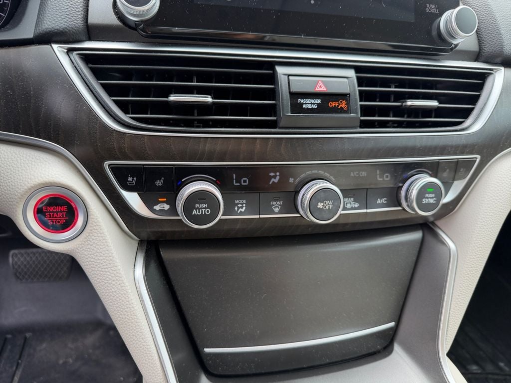 2019 Honda Accord Touring 2.0T CLEAN CARFAX 1 OWNER