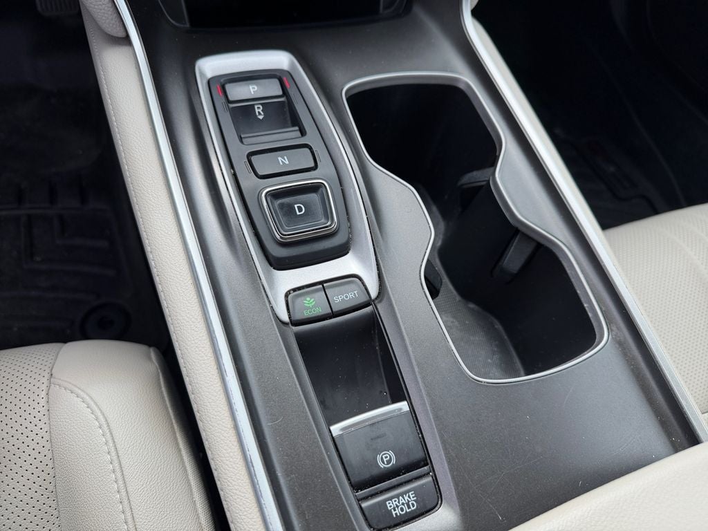 2019 Honda Accord Touring 2.0T CLEAN CARFAX 1 OWNER