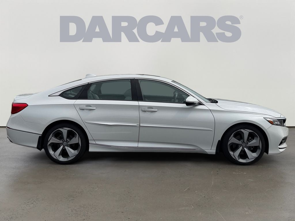 2019 Honda Accord Touring 2.0T CLEAN CARFAX 1 OWNER