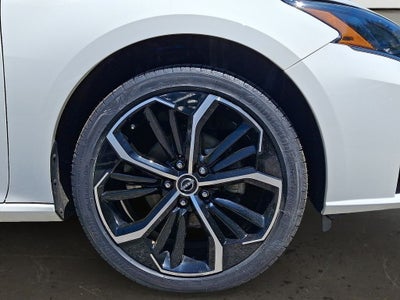 2025 Nissan Altima 2.5 SR