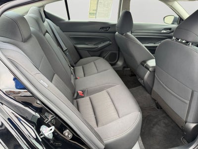 2024 Nissan Altima 2.5 SV CLEAN CARFAX / 1 OWNER