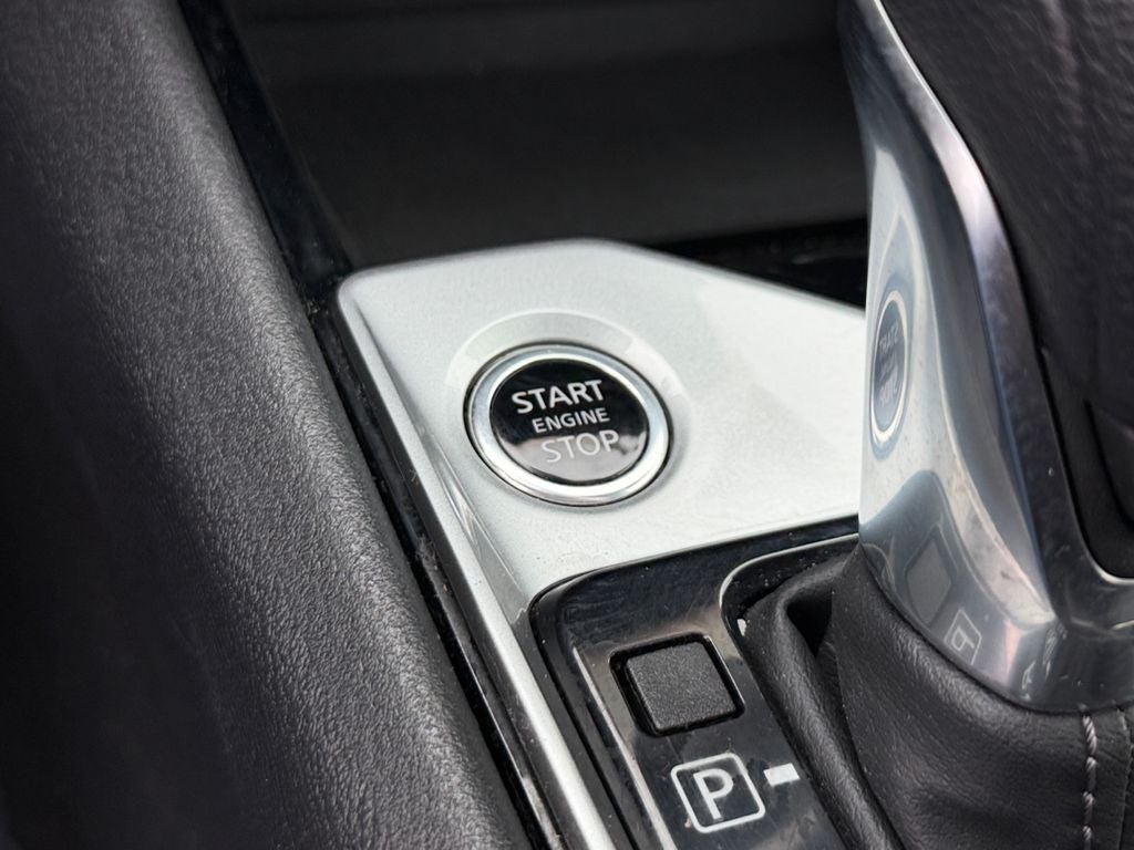 2024 Nissan Altima 2.5 SV CLEAN CARFAX / 1 OWNER