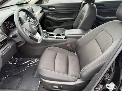 2024 Nissan Altima 2.5 SV CLEAN CARFAX / 1 OWNER