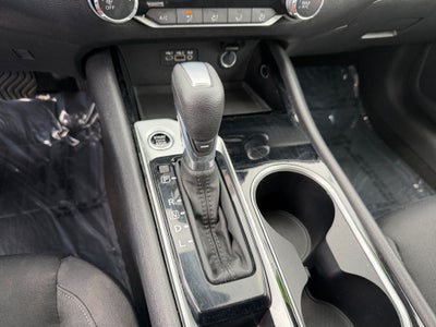 2024 Nissan Altima 2.5 SV CLEAN CARFAX / 1 OWNER