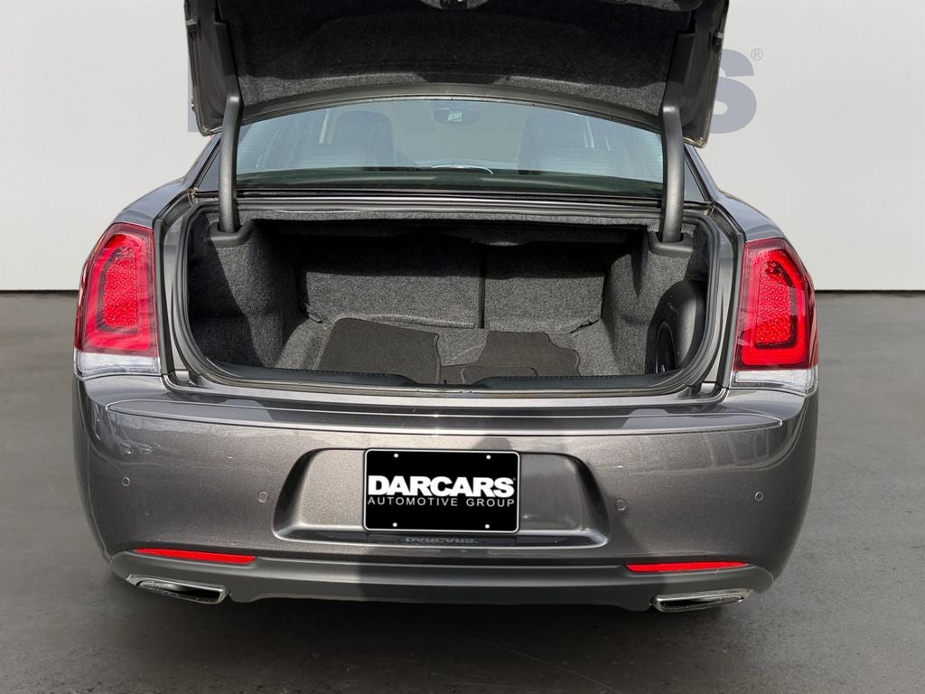 2023 Chrysler 300 Touring