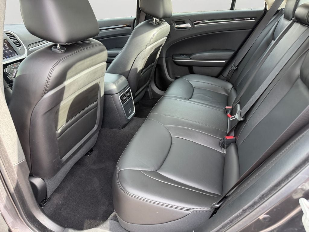 2023 Chrysler 300 Touring