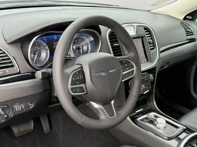 2023 Chrysler 300 Touring