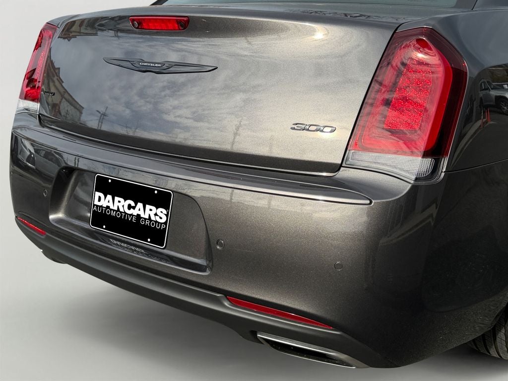 2023 Chrysler 300 Touring
