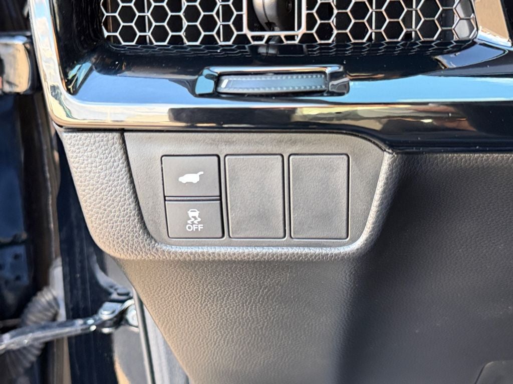 2025 Honda CR-V Hybrid Sport Touring ***4 BRAND NEW TIRES***