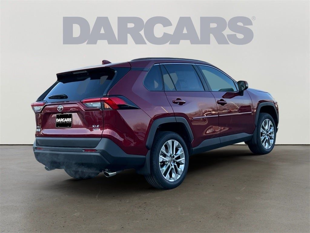 2025 Toyota RAV4 XLE Premium