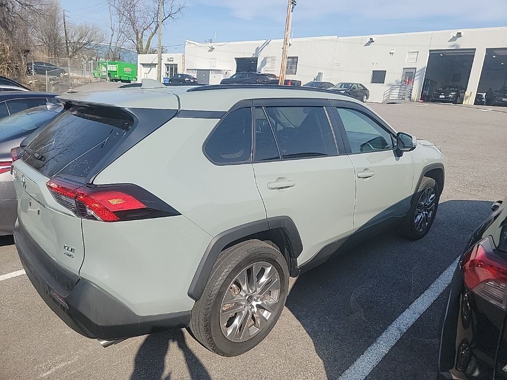 2023 Toyota RAV4 XLE Premium