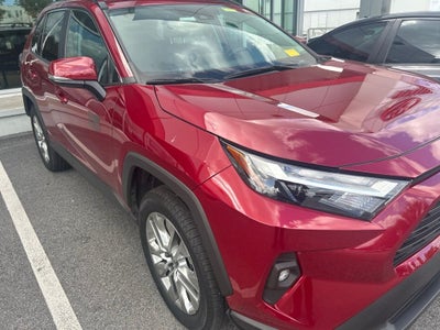 2025 Toyota RAV4 XLE Premium