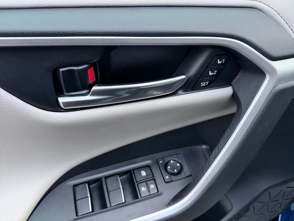 2020 Toyota RAV4 Hybrid Limited