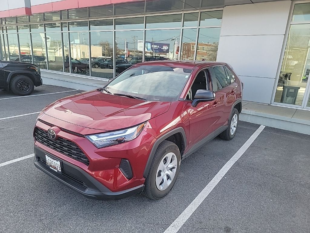 2025 Toyota RAV4 LE