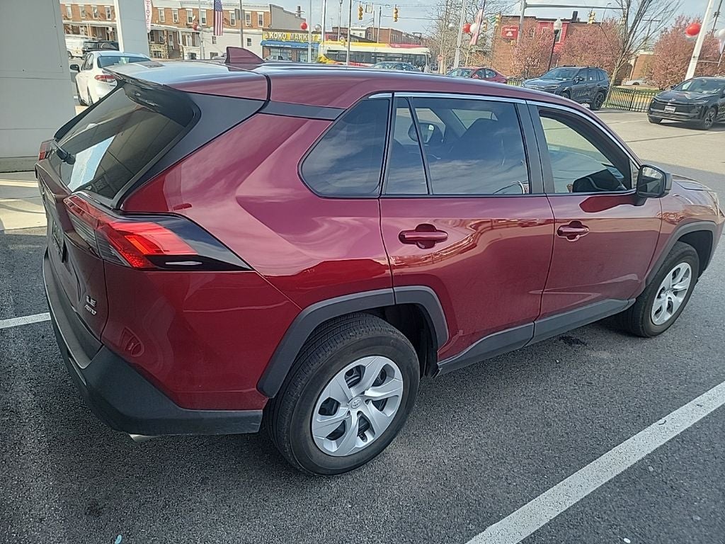 2025 Toyota RAV4 LE