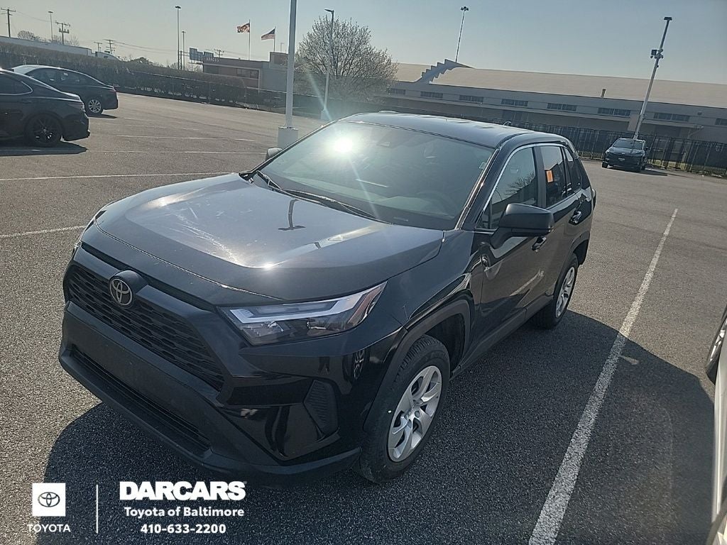 2024 Toyota RAV4 LE