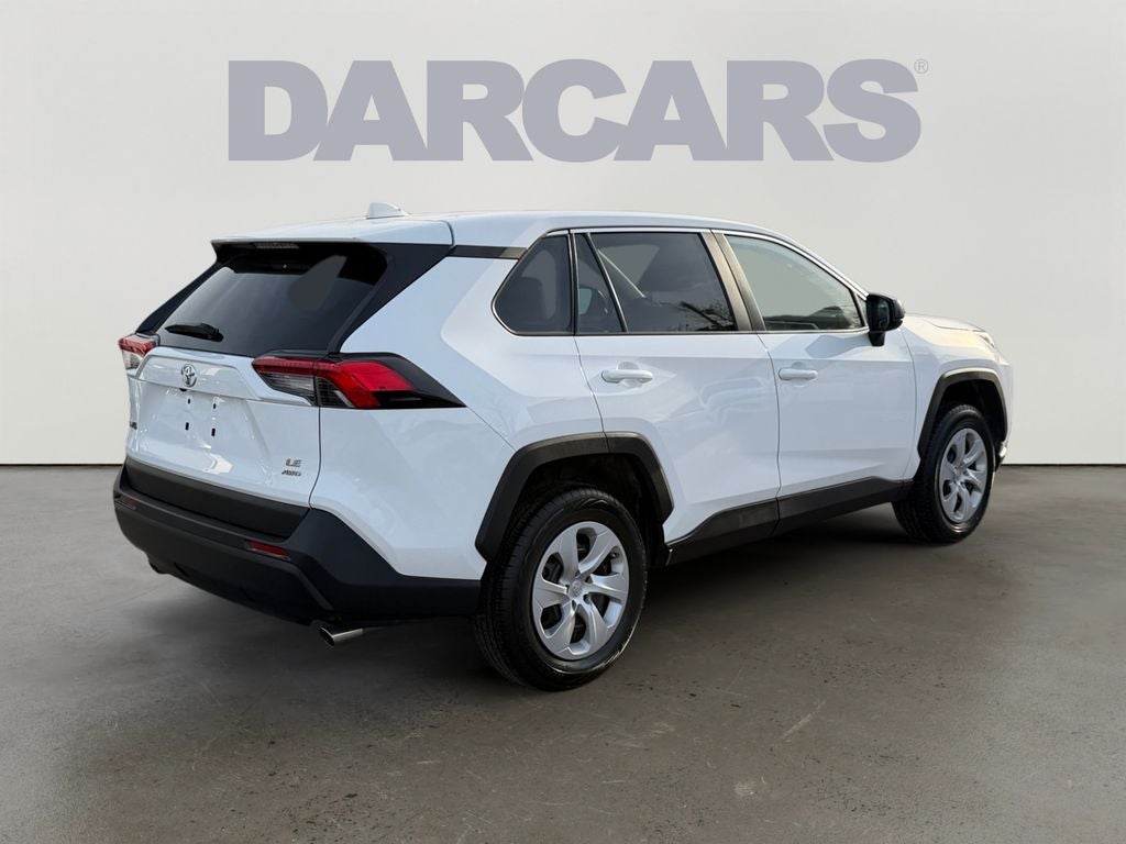 2024 Toyota RAV4 LE