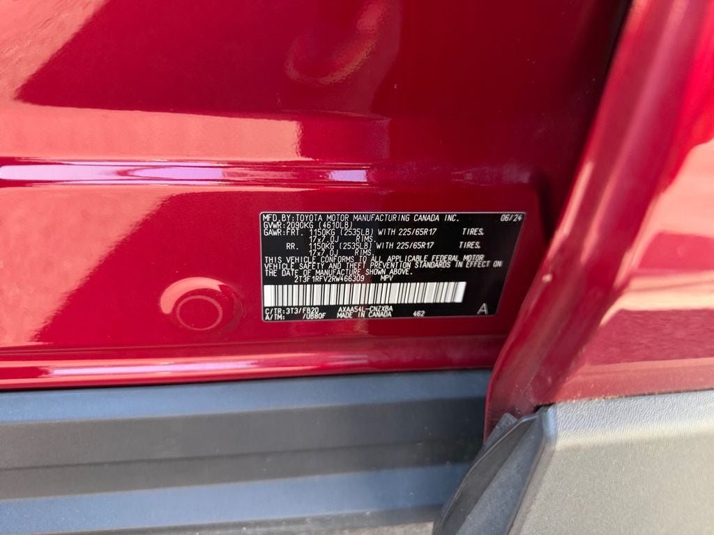 2024 Toyota RAV4 LE