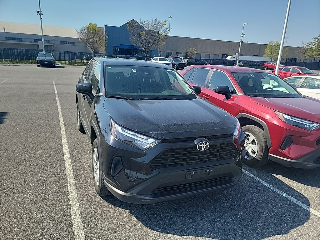 2024 Toyota RAV4 LE