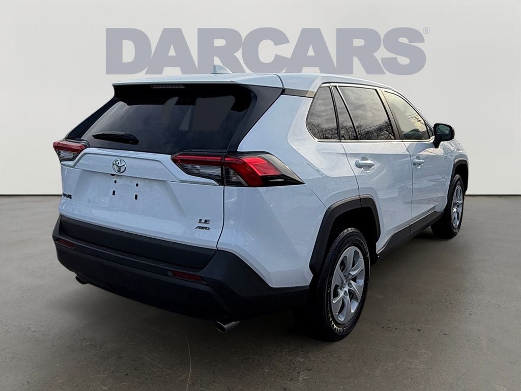 2024 Toyota RAV4 LE