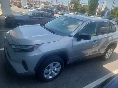 2025 Toyota RAV4 LE