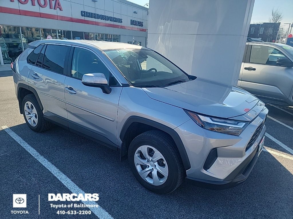 2025 Toyota RAV4 LE