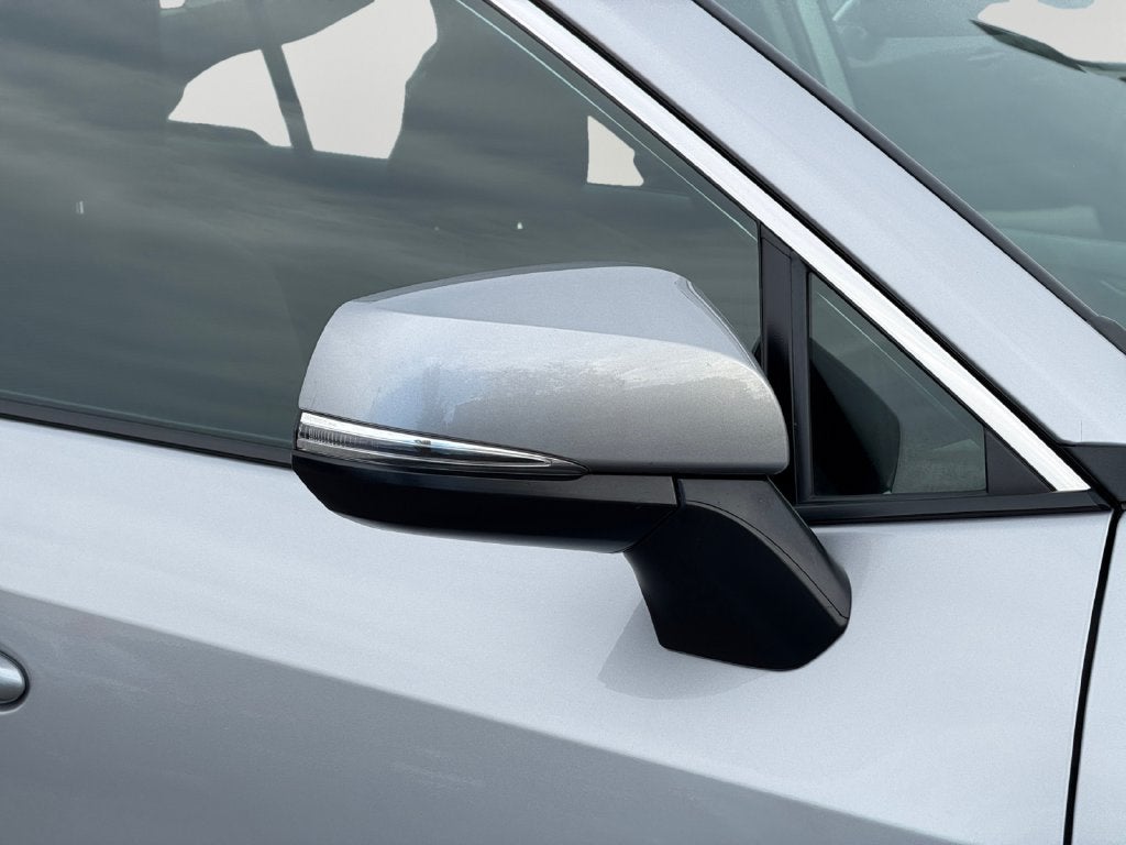 2025 Toyota RAV4 11