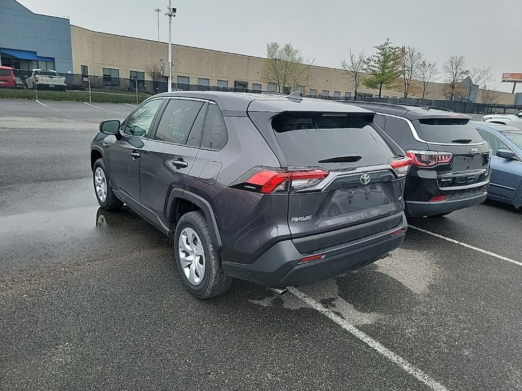 2025 Toyota RAV4 LE