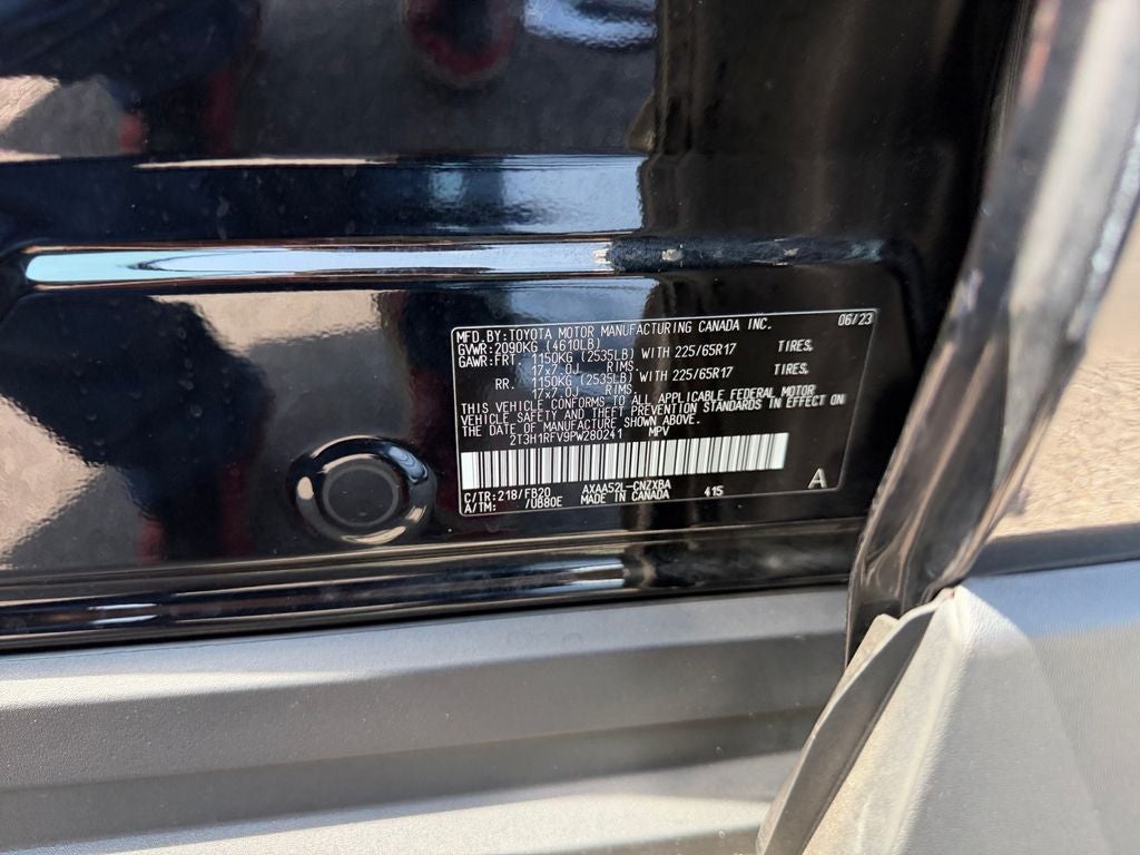 2023 Toyota RAV4 LE