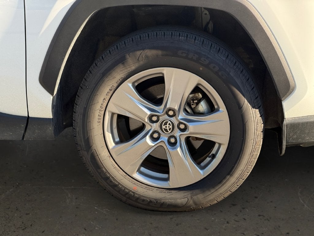 2025 Toyota RAV4 Hybrid LE AWD